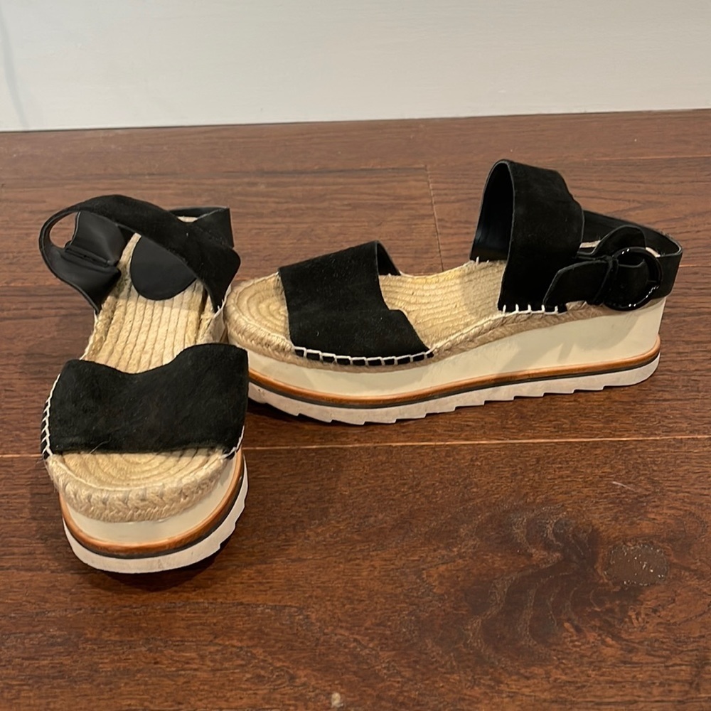 Marc Fisher Black Women’s Wedges Size 8
